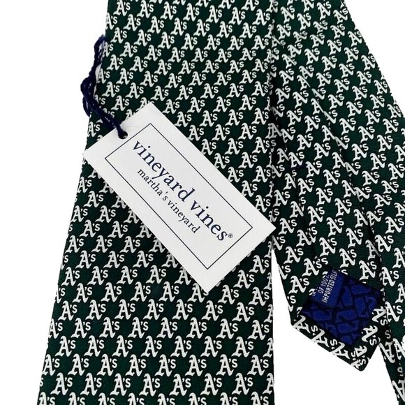 Vineyard Vines Oakland Athletics A's Silk‎ Tie Green MLB Baseball Mens $85 - Picture 3 of 5